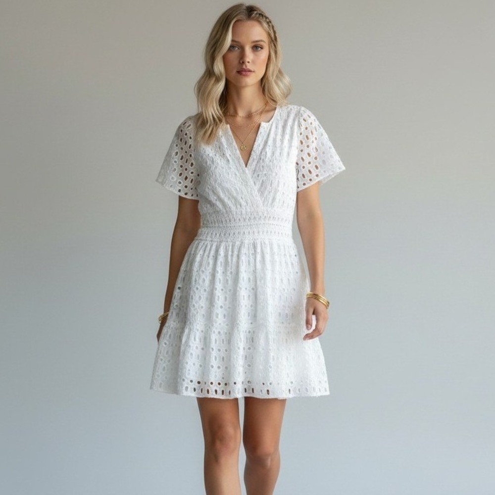 Anthropologie White Eyelet Mini Dress The Somerset V-Neck Short Sleeve Small